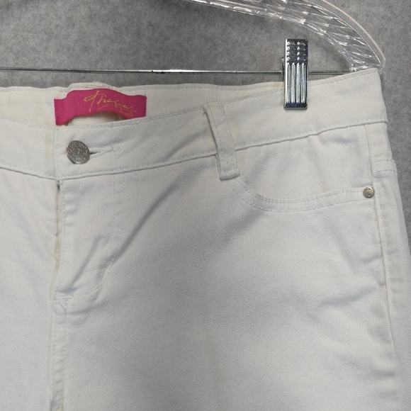 Thalia Sodi White Flare Jeans - Picture 2 of 10